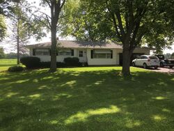 Pre-foreclosure in  ELM ST Union, IL 60180
