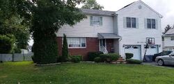 Pre-foreclosure in  MYRTLE ST Cliffwood, NJ 07721
