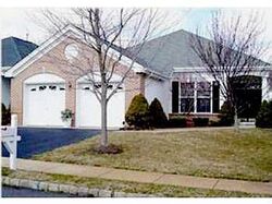 Pre-foreclosure in  GREENFIELDS DR Lakewood, NJ 08701