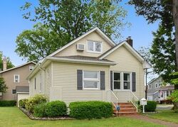 Pre-foreclosure in  WARD ST Union, NJ 07083