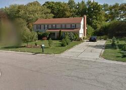Pre-foreclosure in  SHILLINGHAM DR West Bloomfield, MI 48322