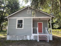 Pre-foreclosure in  ASHFORD ST Jacksonville, FL 32208