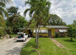 Pre-foreclosure in  NE 4TH CT Boynton Beach, FL 33435