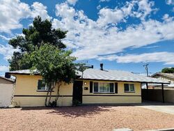 Pre-foreclosure in  W TUCKEY LN Glendale, AZ 85301