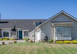 Pre-foreclosure in  WILSON DR Santa Maria, CA 93455