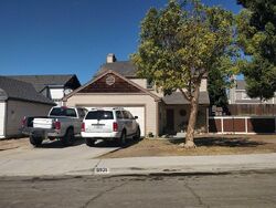 Pre-foreclosure in  HALIFAX ST Ventura, CA 93004