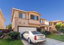  Blue Jay Ln, Fontana CA