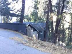 Pre-foreclosure in  VALLEY RD Crestline, CA 92325