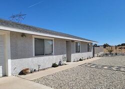 Pre-foreclosure in  ACANTHUS ST Phelan, CA 92371