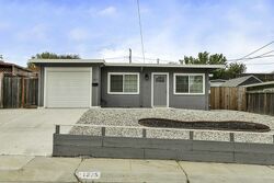 Pre-foreclosure in  FRANCES RD San Pablo, CA 94806