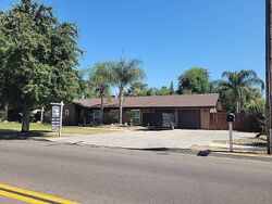 Pre-foreclosure in  W BARSTOW AVE Fresno, CA 93711