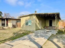  W Myers Ave, Fresno CA