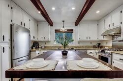 Pre-foreclosure in  E BENNETT RD Grass Valley, CA 95945