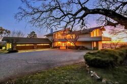 Pre-foreclosure in  COUNTRY HEIGHTS DR Penn Valley, CA 95946