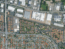 Pre-foreclosure in  RED OAK DR E APT I Sunnyvale, CA 94086