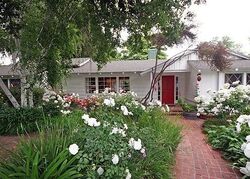 Pre-foreclosure in  AMIGO AVE Tarzana, CA 91356