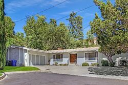 Pre-foreclosure in  SHILENO PL Encino, CA 91436