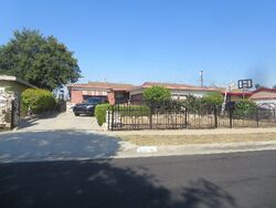Pre-foreclosure in  S CLYMAR AVE Compton, CA 90220
