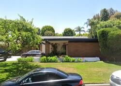 Pre-foreclosure in  CLUB VIEW LN Palos Verdes Peninsula, CA 90274