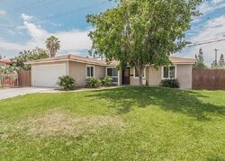 Pre-foreclosure in  E RENWICK RD Azusa, CA 91702
