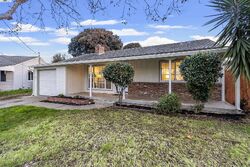 Pre-foreclosure in  VIA TOMAR San Lorenzo, CA 94580
