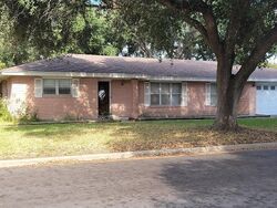  Retama Ave, Taft TX