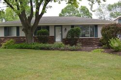 Pre-foreclosure in  S HONEY CREEK DR Milwaukee, WI 53221