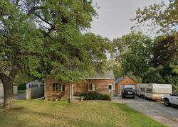 Pre-foreclosure in  SHORT ST Appleton, WI 54915