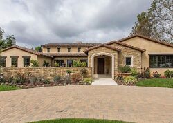 Pre-foreclosure in  3/4 CHESEBRO RD Agoura Hills, CA 91301