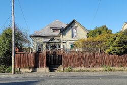 Pre-foreclosure in  MYRTLE AVE Eureka, CA 95501