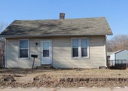Pre-foreclosure in  BRYAN AVE Granite City, IL 62040