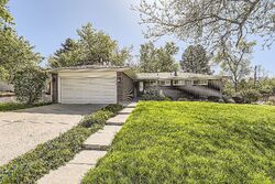 Pre-foreclosure in  S ELIZABETH WAY Littleton, CO 80121