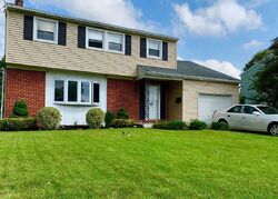 Pre-foreclosure in  HARRISON AVE Beverly, NJ 08010