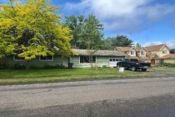 Pre-foreclosure in  NW HIGHLAND DR Corvallis, OR 97330