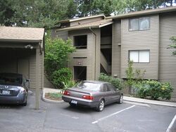 Pre-foreclosure in  SW 116TH ST UNIT A11 Seattle, WA 98146