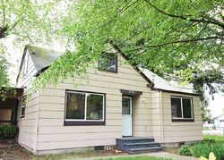 Pre-foreclosure in  108TH AVENUE CT E Puyallup, WA 98372