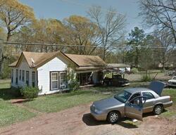 Pre-foreclosure in  GOODWIN ST Marshall, TX 75670