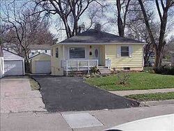 Pre-foreclosure in  N 69TH ST Omaha, NE 68104