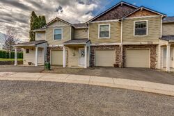 Pre-foreclosure in  WHITE TAIL AVE Sandy, OR 97055