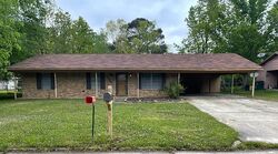 Pre-foreclosure in  MARILYNN ST El Dorado, AR 71730