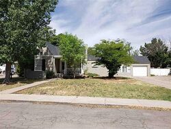 Pre-foreclosure in  RIVERSIDE DR Roswell, NM 88201