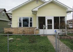 Pre-foreclosure in  KENTUCKY ST Charleston, WV 25309