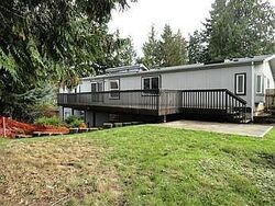 Pre-foreclosure in  92ND ST E Bonney Lake, WA 98391