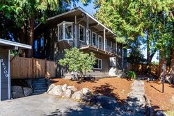  28th Ave Ne, Seattle WA