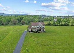 Pre-foreclosure in  FALCONAIRE PL Leesburg, VA 20176