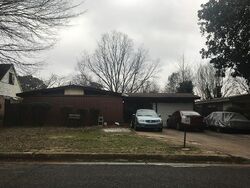 Pre-foreclosure in  MOHAWK AVE Memphis, TN 38109