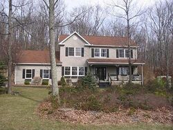 Pre-foreclosure in  PONDER LN Scotrun, PA 18355