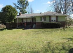 Pre-foreclosure in  CLEVELAND AVE Andover, OH 44003