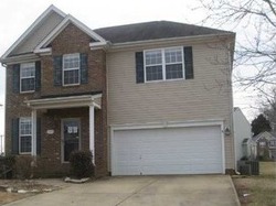 Pre-foreclosure in  CARSON FARMS DR W Burlington, NC 27215