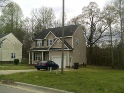 Pre-foreclosure in  SAINT JOHNS ST Knightdale, NC 27545